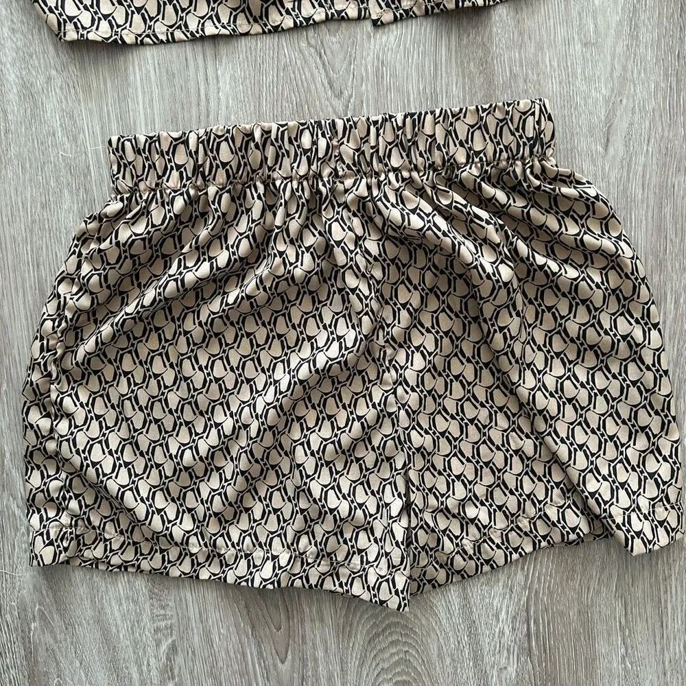 Printed 2 Piece Set - Picture 8 of 9